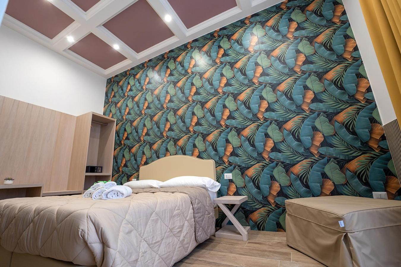Pc Boutique H, Sea View By Clapa Group Hotel เนเปิลส์ ภายนอก รูปภาพ